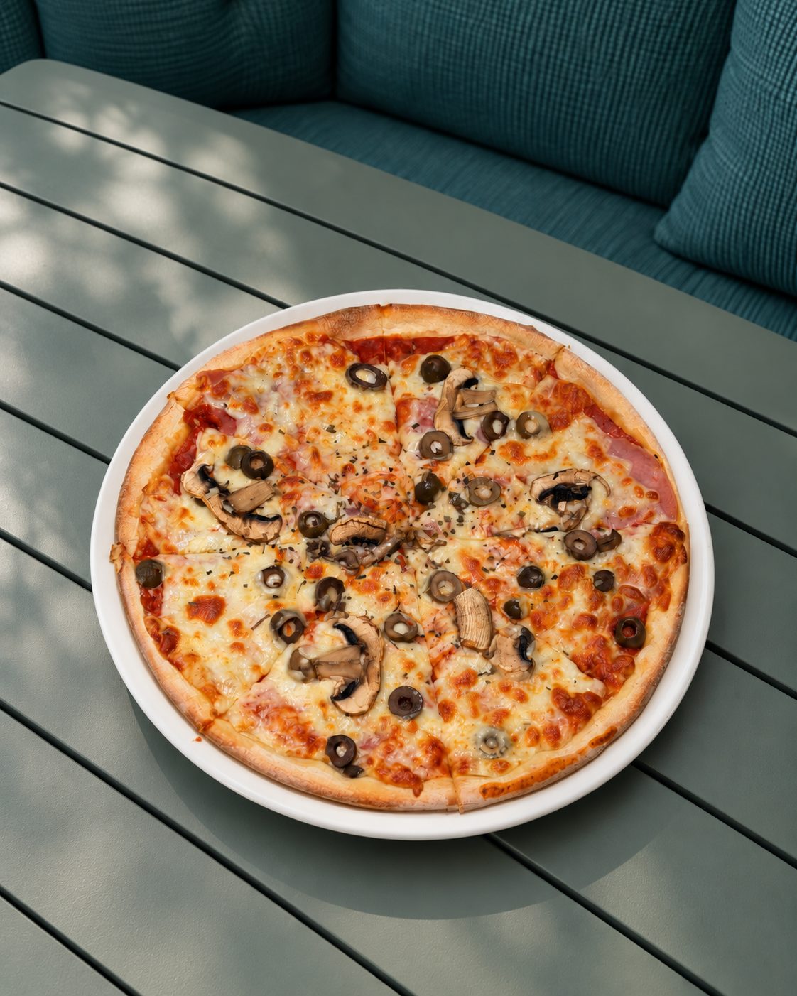 Lebanese Ham Pizza